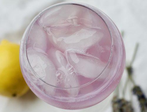 Lavender Lemon Gin and Tonic Cocktail FI